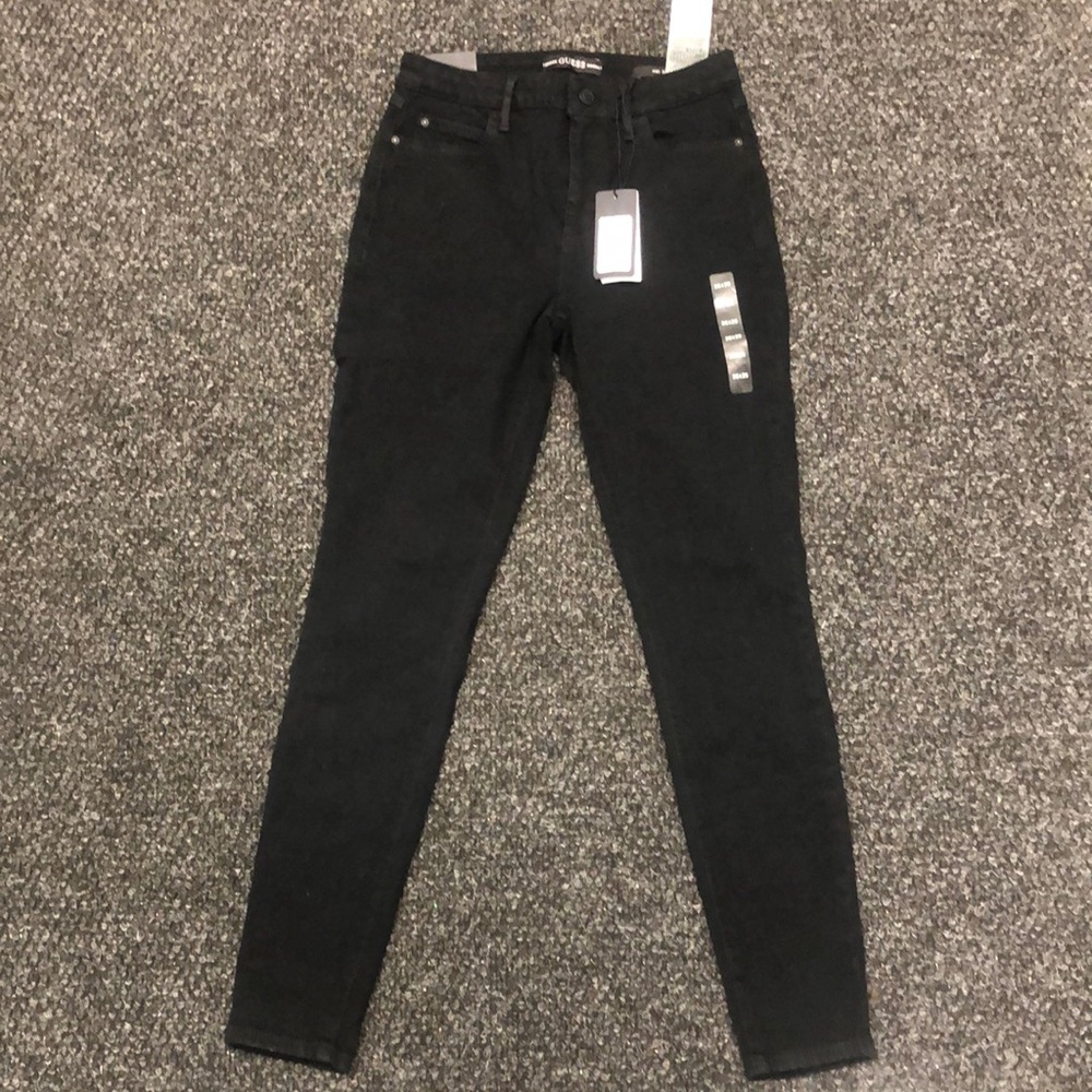 Guess Black Skinny Jeans with Tapered Fit